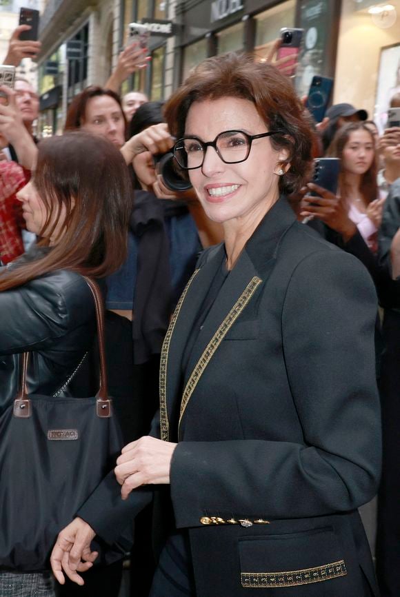 Rachida Dati, Ministre de la Culture au défilé Giambattista Valli "Collection Haute Couture Automne/Hiver 2025-2026" lors de la Fashion Week de Paris, le 7 juillet 2025

© Christophe Aubert via Bestimage