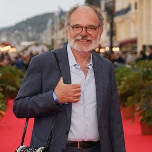 Jean-Pierre Darroussin - Cérémonie de clôture de la 39ème édition du festival du film romantique de Cabourg le 14 juin 2025.
© Guirec Coadic / Bestimage
