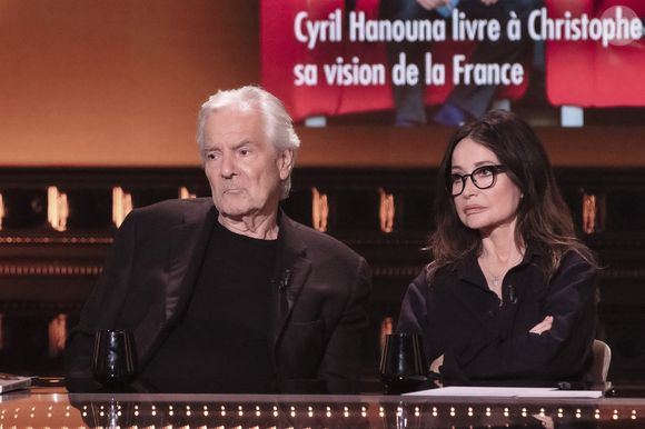 Pierre Arditi, Evelyne Bouix -  Sur le plateau de l'émission On Est En Direct (OEED) du samedi 09/10/2021, présentée en direct par L.Salamé et L.Ruquier, avec pour invités: C.Hanouna, P.Torreton, P.Arditi, E.Bouix, S.Lelouch, F.Gastambide, C.Alévêque, P.Pascot, F.Begaudeau, G.Lejeune, Woodkid - Paris le 09/10/2021 -  ©Jack Tribeca/Bestimage