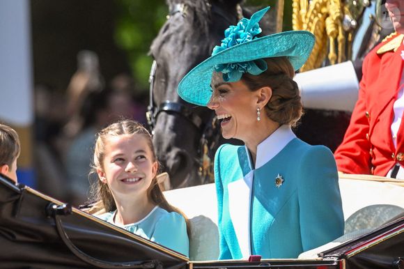 Catherine (Kate) Middleton, princesse de Galles, La princesse Charlotte de Galles - Les membres de la famille royale britannique arrivent à Buckingham Palace pour la cérémonie Trooping the Colour à Londres, le 14 juin 2025. Affecté par le crash du Boeing 787 Dreamliner à Ahmedabad du 12 juin, le souverain et les officiels porteront un brassard noir en hommage aux plus de 270 victimes. Bon nombre d'elles étaient des ressortissants britanniques.