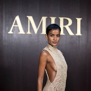 Narah Baptista décrit ensuite Caetano comme "le plus grand amour du monde" et de sa "vie entière".

Narah Baptista - Les célébrités au défilé Amiri "Collection Homme Prêt-à-Porter Automne/Hiver 2026-2027" lors de la Fashion Week de Paris, le 22 janvier 2026. © 
Pierre Perusseau / Bestimage