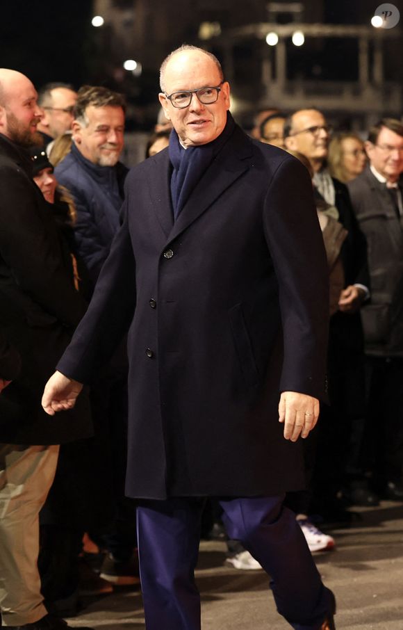Le prince Albert II de Monaco - La famille princière de Monaco lors de l'embrasement de la barque dans le cadre des célébrations de la Sainte-Dévote, Sainte Patronne de Monaco le 26 janvier 2024. © Claudia Albuquerque / Bestimage