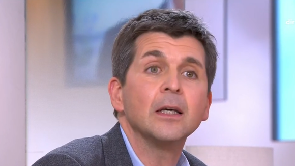 Thomas Sotto "en veut un petit peu" à Jean-Michel Aphatie après son départ de RTL : il dévoile les solutions que le journaliste a refusées