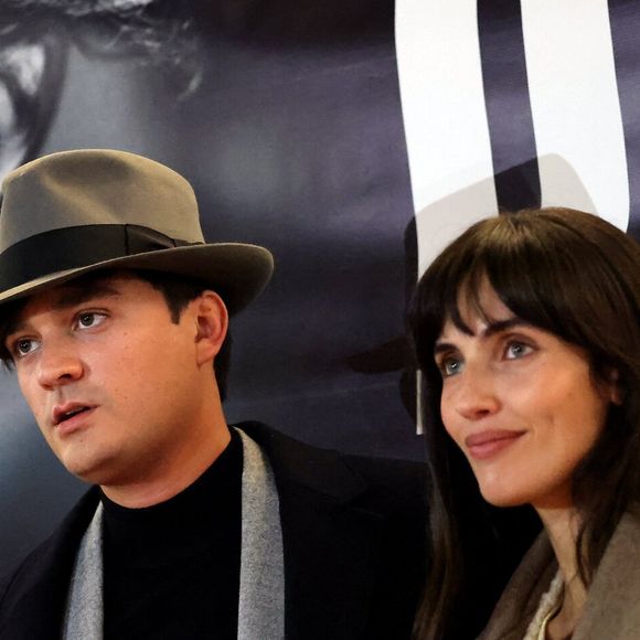 Ils ont annoncé la naissance de la petite Romy ce mardi 29 avril 2025.

Alain-Fabien Delon et sa compagne Laura Bensadoun au photocall de la soirée Ciné-concert symphonique "Alain Delon, le dernier Samouraï" au Palais des congrès à Paris le 8 novembre 2024 le jour de son anniversaire.

© Jacovides / Moreau / Bestimage