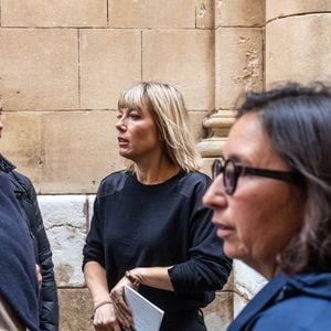 Exclusif - Nagui et sa femme Mélanie Page - Obsèques de Patrice de Colmont, propriétaire du Club 55, en l'Eglise de Saint-Tropez, le 20 octobre 2025. 
© Florian Escoffier / Nice Matin / Bestimage