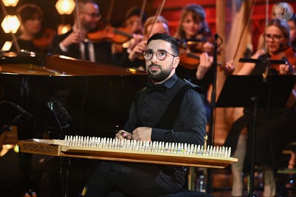 Exclusif - Narek Kazazyan - Enregistrement de l'émission "Le Grand Echiquier : Spéciale Charles Aznavour" à l'Opéra royal de Versailles, présentée par C.Chazal et A.Manoukian, et diffusée sur France 2 le 29 mai 2025. © Guillaume Gaffiot/Bestimage