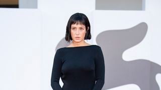 Adèle Exarchopoulos métamorphosée : nouvelle tête et robe iconique à la Mostra de Venise