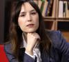 Loin des salles de sport traditionnelles, la maman de Victoria et Christopher mise sur une activité physique plus naturelle. 

Victoria Mas (Fille de Jeanne Mas) sur le plateau de l 'émission " La grande Librairie " sur France 5. Le 12 février 2020