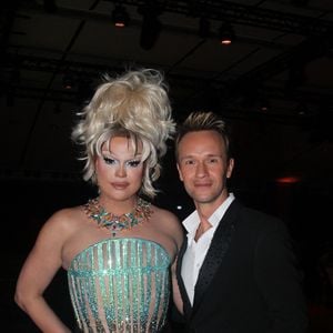 Exclusif - Nicky Doll et Cyril Féraud lors de la soirée des trente ans des Trophées de la nuit au Carrousel du Louvre à Paris le 13 janvier 2025.

© Philippe Baldini / Bestimage