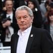 La succession d'Alain Delon est loin d'être réglée, les relations entre ses 3 enfants sont toujours très compliquées : "Tout est gelé"