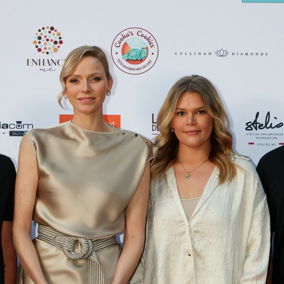 Exclusif - La princesse Charlène de Monaco et Camille Gottlieb lors du lancement du livre photographique “It’s A Dog’s Life Monaco” dont les bénéfices seront reversés à la S.P.A de Monaco. Le 15 septembre 2025.

© Claudia Albuquerque / Bestimage