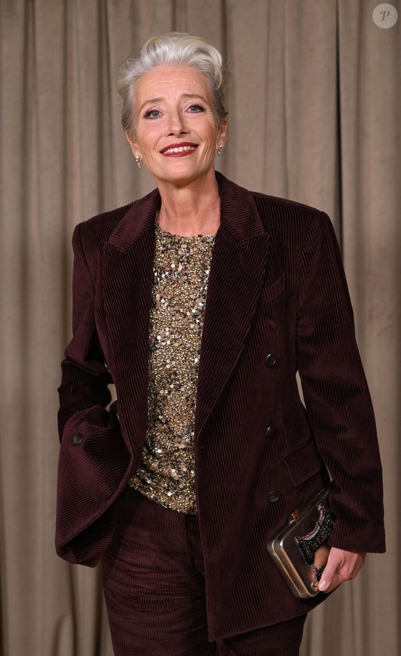 Emma Thompson au Musée d’Histoire naturelle de Londres ce vendredi 3 octobre 2025. Photo par Backgrid UK/ Bestimage