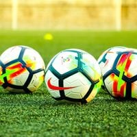 Cet ancien footballeur ouvre un nouveau business, restaurant spécialiste des desserts gourmands à petits prix !