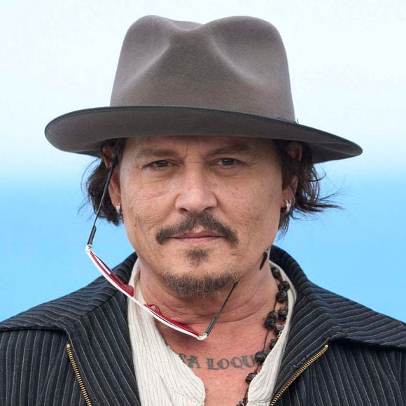 Johnny Depp mène une nouvelle vie loin de Hollywood

Johnny Depp a assisté au photocall de 'Modi, Three Days on the Wing of Madness' lors du 72ème Festival International du Film de San Sebastian au Palais Kursaalà Donostia / San Sebastian, Espagne. Photo by ABACAPRESS.COM