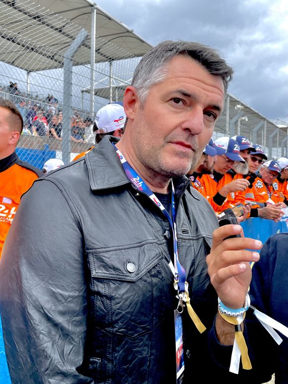 Arnaud Ducret - Les célébrités lors des "24H du Mans", le 15 juin 2024.
© Fabien Faure/Bestimage