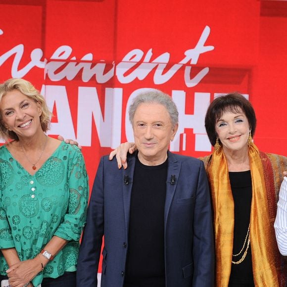 Exclusif - Francis Perrin,  Corinne Touzet,  Michel Drucker,  Anny Duperey,  Pascal Legitimus - Enregistrement de l'émission "Vivement Dimanche", présentée par M.Drucker et diffusée le 15 septembre sur France 3. Le 10 septembre 2024 © Guillaume Gaffiot / Bestimage
