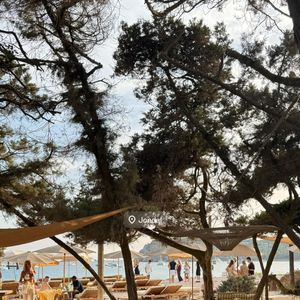 Cameron Hallyday a partagé plusieurs photos de ses vacances dans une story Instagram le 10 août 2025.