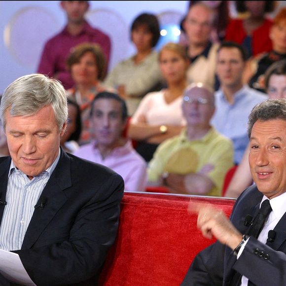 Bruno Masure a ensuite été chroniqueur pour Michel Drucker.

© Jean-Jacques Datchary/ABACA. 38036-13. Paris-France, 11/09/2002. Bruno Masure et
Michel Drucker lors de l'enregistrement de l'émission Vivement Dimanche de Michel Drucker.