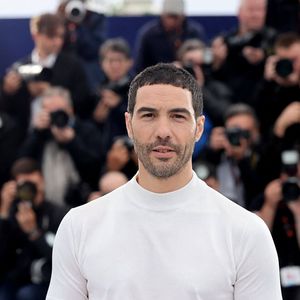 Tahar Rahim - Photocall du film "Alpha" lors du 78ème Festival International du Film de Cannes. Le 20 mai 2024
© Jacovides-Moreau / Bestimage