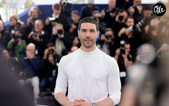 Tahar Rahim - Photocall du film "Alpha" lors du 78ème Festival International du Film de Cannes. Le 20 mai 2024
© Jacovides-Moreau / Bestimage