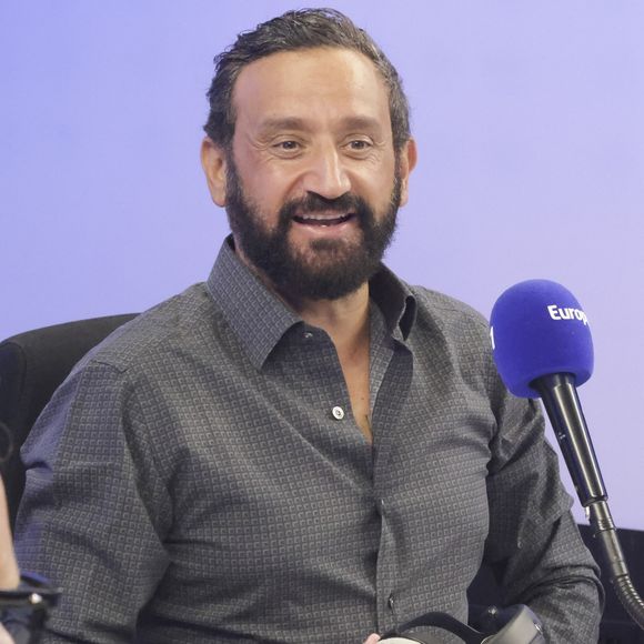 Exclusif - Cyril Hanouna sur le plateau de l'émission "On marche sur la tête", diffusée en direct sur Europe 1. Le 26 août 2024
© Jack Tribeca / Bestimage