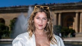 90-60-88 pour une taille de 1m70, Laeticia Casta partage sa technique : "Ça nettoie la machine et l’on se sent plus légère"