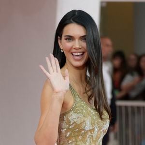 Kendall Jenner sur le tapis rouge du film ''Wild Horse Nine,'' au 83eme Festival de Venise. © Mario Cartelli/SOPA Images via ZUMA Press Wire