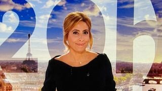 "Je me mets en retrait" : Léa Salamé quitte le 20 heures de France 2 après la décision de Raphaël Glucksmann, son remplaçant déjà connu