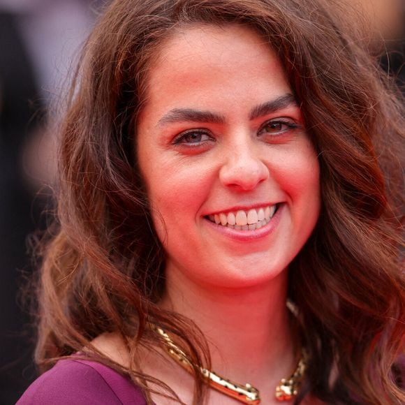 Anouchka Delon assiste au tapis rouge de la cérémonie d'ouverture et de la projection de "Partir Un Jour" au 78ème Festival de Cannes au Palais des Festivals le 13 mai 2025 à Cannes, France. Photo par Shootpix/Abaca