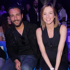 Maxim Nucci (Yodelice) et sa compagne enceinte Isabelle Ithurburu - Maxim Nucci (Yodelice) et sa compagne enceinte Isabelle Ithurburu assistent au match de boxe de Tony Yoka au palais des sports de Paris, le 23 juin 2018 © Veeren-CVS/Bestimage