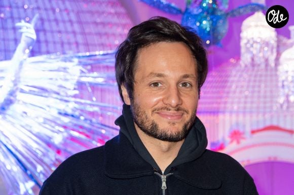 Le chanteur Vianney assiste à l'inauguration des illuminations de Noël « Le 130e Noël des Galeries Lafayette », le 14 novembre 2024 à Paris, en France. Photo de Mireille Ampilhac/ABACAPRESS.COM