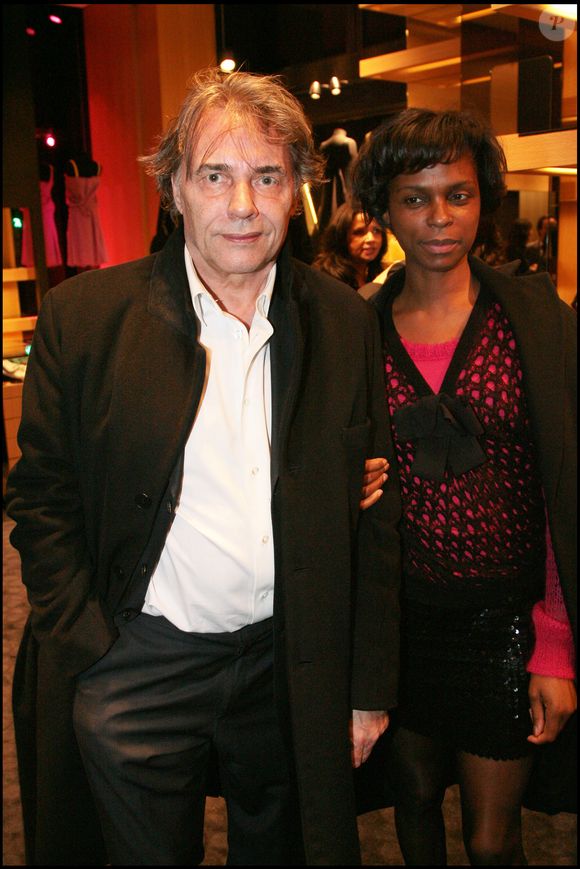 Yves Simon et Patrice-Flora Praxo - Inauguration de la boutique Sonya Rykiel du 175 boulevard Saint Germain à Paris

Bertrand Rindoff Petroff / Bestimage