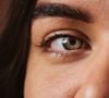 Le mascara, pourtant jugé incontournable, s'efface progressivement au profit d'un regard nu.