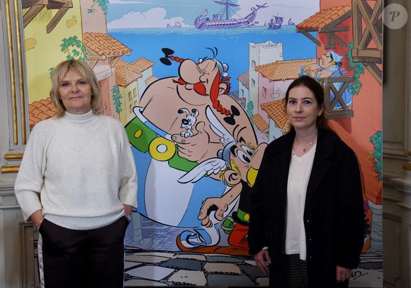 Anne Goscinny et Sylvie Uderzo lors de la conférence de presse du 41ème album des Aventures d'Astérix " Astérix En Lusitanie " à l'Ambassade du Portugal à Paris, France le 13 octobre 2025. Photo par Alain Apaydin/ABACAPRESS.COM