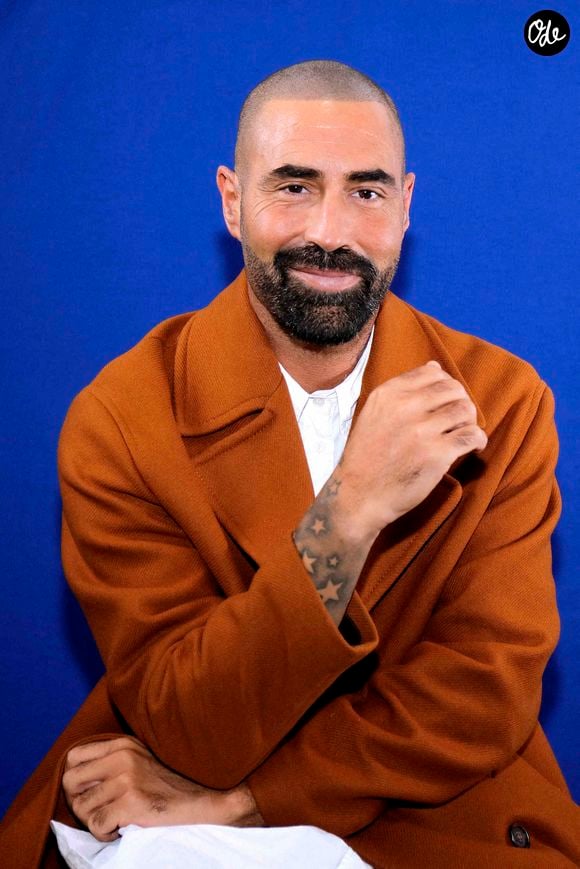 Sofiane Tadjine-Lambert (Star Academy 4) pose pour des photos le 21 octobre 2021 à Paris, en France. Photo : Vim/ABACAPRESS.COM