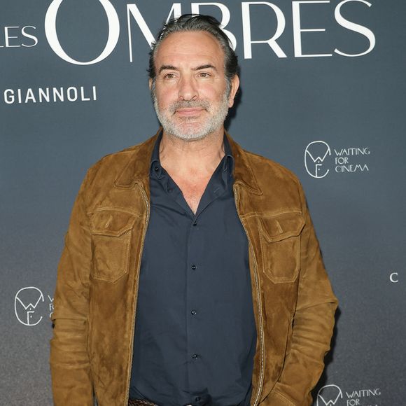 Jean Dujardin - Avant-première du film "Les rayons et les ombres au cinéma Pathé Wepler à Paris le 17 mars 2026. © Coadic Guirec/Bestimage