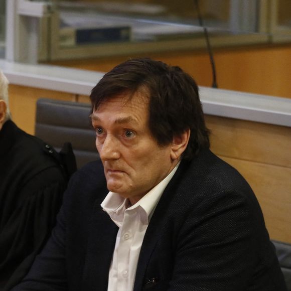 Le tribunal de Bordeaux a rendu sa décision sur la demande d'aménagement de peine de Pierre Palmade. 

Pierre Palmade au tribunal de Melun avec ses avocats Me Alain Barsikian et Me Céline Lasek  pour son procès pour blessures involontaires à la suite d'un accident de la route en février 2023 dans lequel sa voiture a percuté un autre véhicule à Melun.

© Christophe Clovis / Bestimage