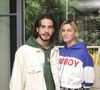 La danseuse partage ce bonheur avec son compagnon Romain Guillermic.

Exclusif - Romain Guillermic et Fauve Hautot - Live Apéro Shopping de Sandra Sisley et Gaëlle Constantini à l’Hotel & Spa La Belle Juliette à Paris le 27 septembre 2024.  © Jack Tribeca/Bestimage