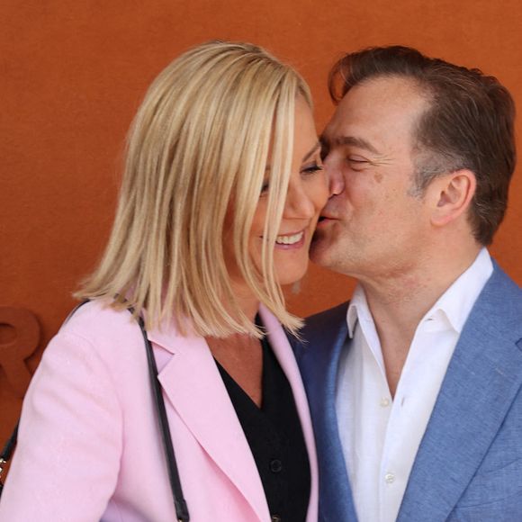 Laurence Ferrari et son mari Renaud Capuçon - Célébrités au village lors des Internationaux de France de tennis de Roland Garros 2024 à Paris. Photo par JACOVIDES-MOREAU / BESTIMAGE