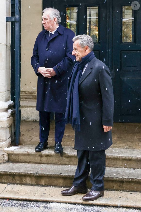 François Bayrou, Nicolas Sarkozy aux obsèques de Marie-Josèphe Balladur, la femme d'E.Balladur, en l'église Notre Dame de l'Annonciation à Paris, France, le 7 janvier 2026. © Jack Tribeca/Bestimage