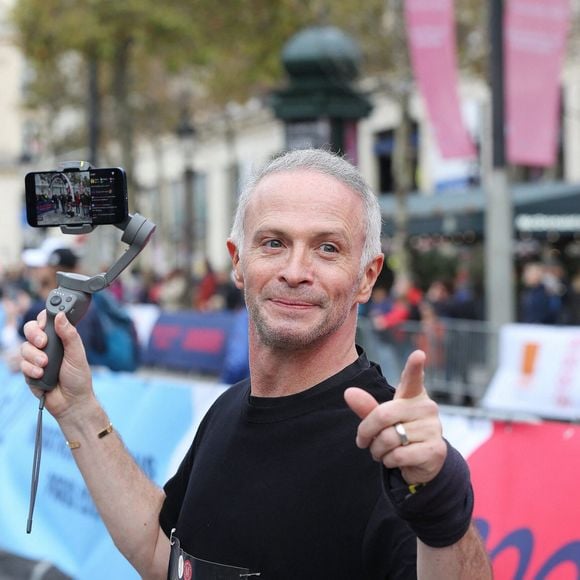 Samuel Etienne - People au "Marathon Pour Tous", épreuve grand-public des Jeux Olympiques de Paris 2024 sur les Champs-Elysées à Paris le 31 octobre 2021. © Panoramic/Bestimage