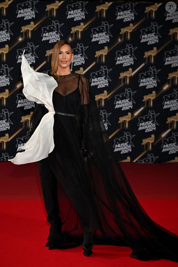 Vitaa - Photocall de la 26ème édition des NRJ Music Awards au palais des festivals de Cannes, le 1er novembre 2024.
© Bebert / Guignebourg / Bestimage