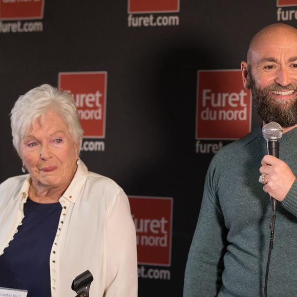 L’écrivain David Lelait-Helo lui a rendu visite à La Jonchère, sa demeure de Rueil-Malmaison où elle vit depuis 1948.

David Lelait-Helo, écrivain, et Line Renaud au furet du nord de Lille à l'occasion de la sortie de son livre "Mes années Las Vegas" le 23 novembre 2018.

© VANSTEENKISTE STEPHANE / BESTIMAGE