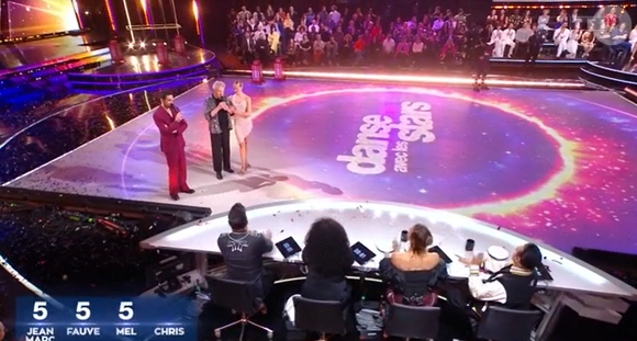 "Je suis assez d'accord avec ce qu'il vient d'être dit. Mathématiquement, ça n'a pas joué parce que l'écart était quand même gentil mais dans l'esprit du vote du public, je pense que ça a joué", a-t-il déclaré sur Europe 2.

Nelson Monfort éliminé de "Danse avec les stars" après avoir reçu la note de "2" de la part de Chris Marques. TF1
