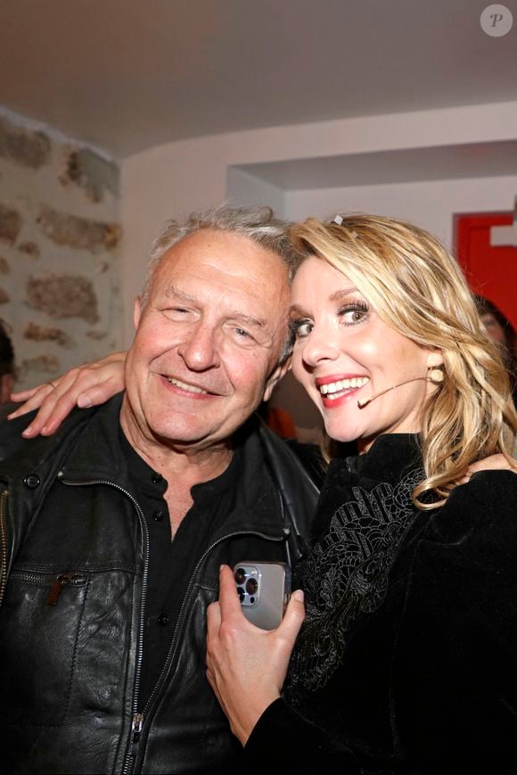 Caroline Marx et Michel Field à la représentation de la magicienne Caroline Marx "Girl Power" au théâtre les enfants du paradis à Paris, FRance, le 19 avril 2023. © Cédric Perrin/Bestimage