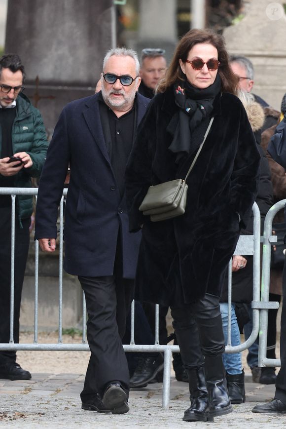Antoine Duléry, Péri Cochin - Obsèques d'Isabelle Mergault à la Coupole du Père-Lachaise à Paris le 30 mars 2026. © Cyril Moreau - Dominique Jacovides / Bestimage