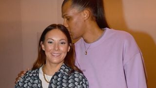 Stromae et sa femme Coralie célèbrent un moment important dans leur couple, le duo immortalisé par leur fils de 6 ans