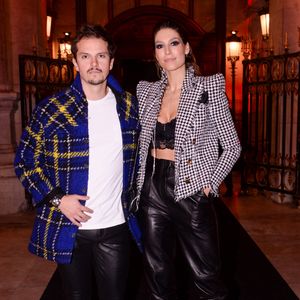 Exclusif - Juan Arbelaez et Laury Thilleman - People au défilé Etam Live Show 2021 à l'Opéra Garnier à Paris le 4 octobre 2021.

© Cyril Moreau / Rachid Bellak / Bestimage