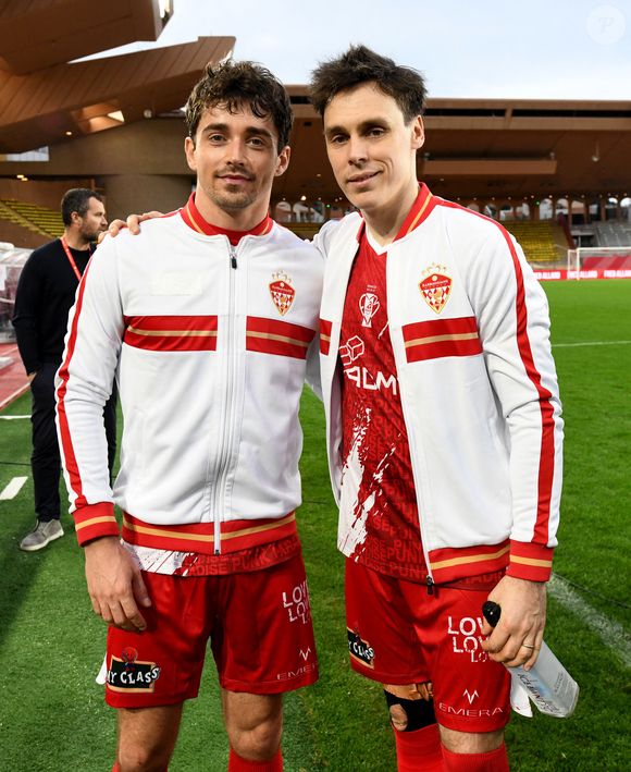 Charles Leclerc et Louis Ducruet durant la sixième édition de la Fight Aids Cup, un match de football caritatif au stade Louis II à Monaco, le 25 janvier 2026© Bruno Bebert / Bestimage
