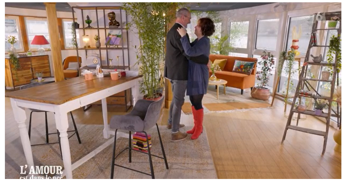 « J’aurais dû choisir quelqu’un d’autre » : Un agriculteur de L’amour est dans le pré tombe de haut